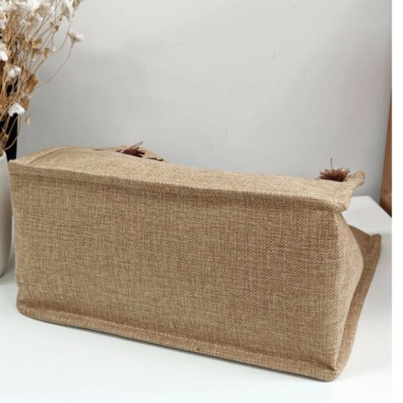 🎉Host Pick 8/10 🎉 "Mama" Tote Bag Great Gift Bag for New Moms Baby Shower Bday - Picture 4 of 5